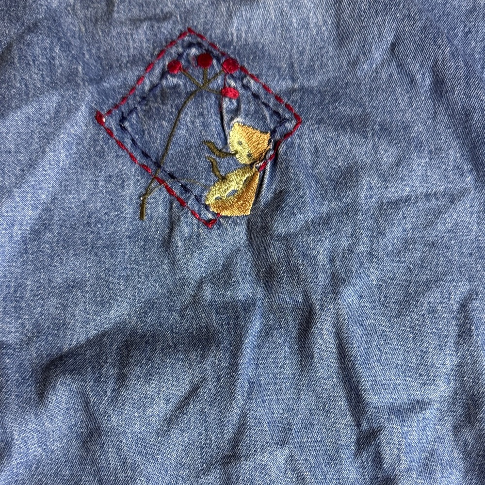 Vintage Cottagecore Bobbie Brooks Denim Vest with Floral Embroidery - Picture 5 of 6
